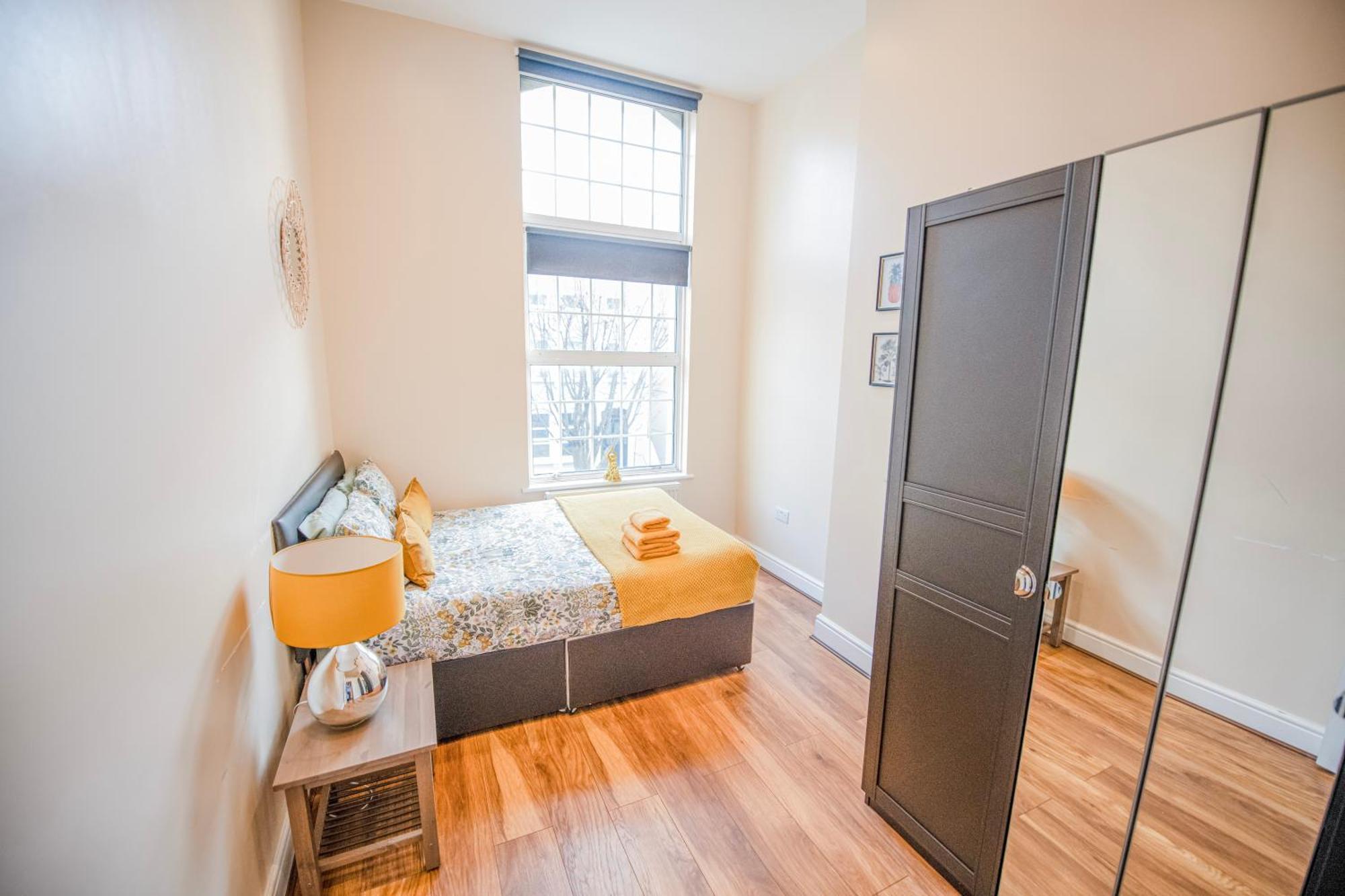 Charming 2-Bedroom Flat In Shepherd'S Bush, Near Hammersmith ロンドン エクステリア 写真