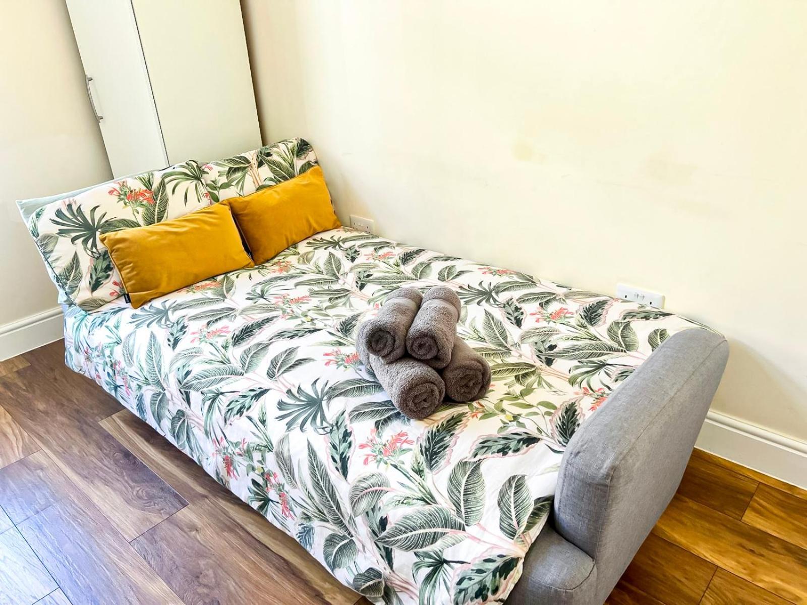 Charming 2-Bedroom Flat In Shepherd'S Bush, Near Hammersmith ロンドン エクステリア 写真